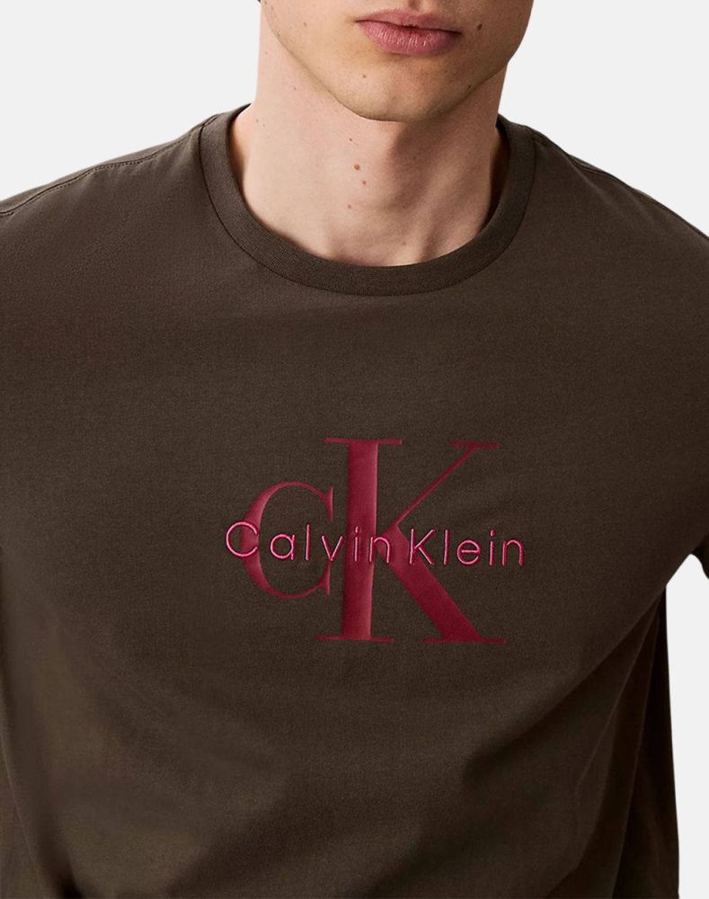 T-SHIRT CALVIN KLEIN HERO MONOLOGO BELUGA CALVIN KLEIN φωτογραφία