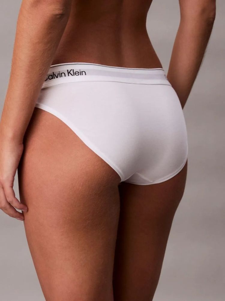 ΕΣΩΡΟΥΧΟ BIKINI CALVIN KLEIN SEAMLESS WHITE CALVIN KLEIN φωτογραφία