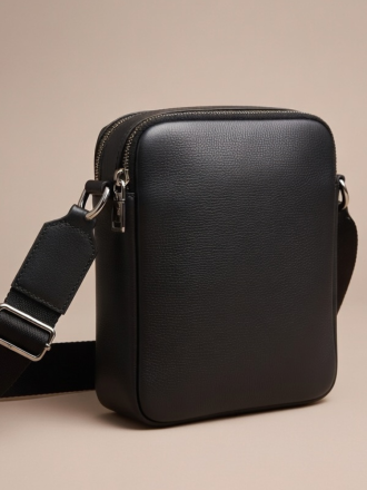 ΤΣΑΝΤΑ CALVIN KLEIN BOLD POCKET REPORTER BLACK