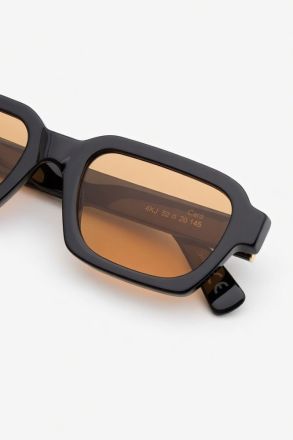 ΓΥΑΛΙΑ ΗΛΙΟΥ RETROSUPERFUTURE CARO 4KJ REFIND